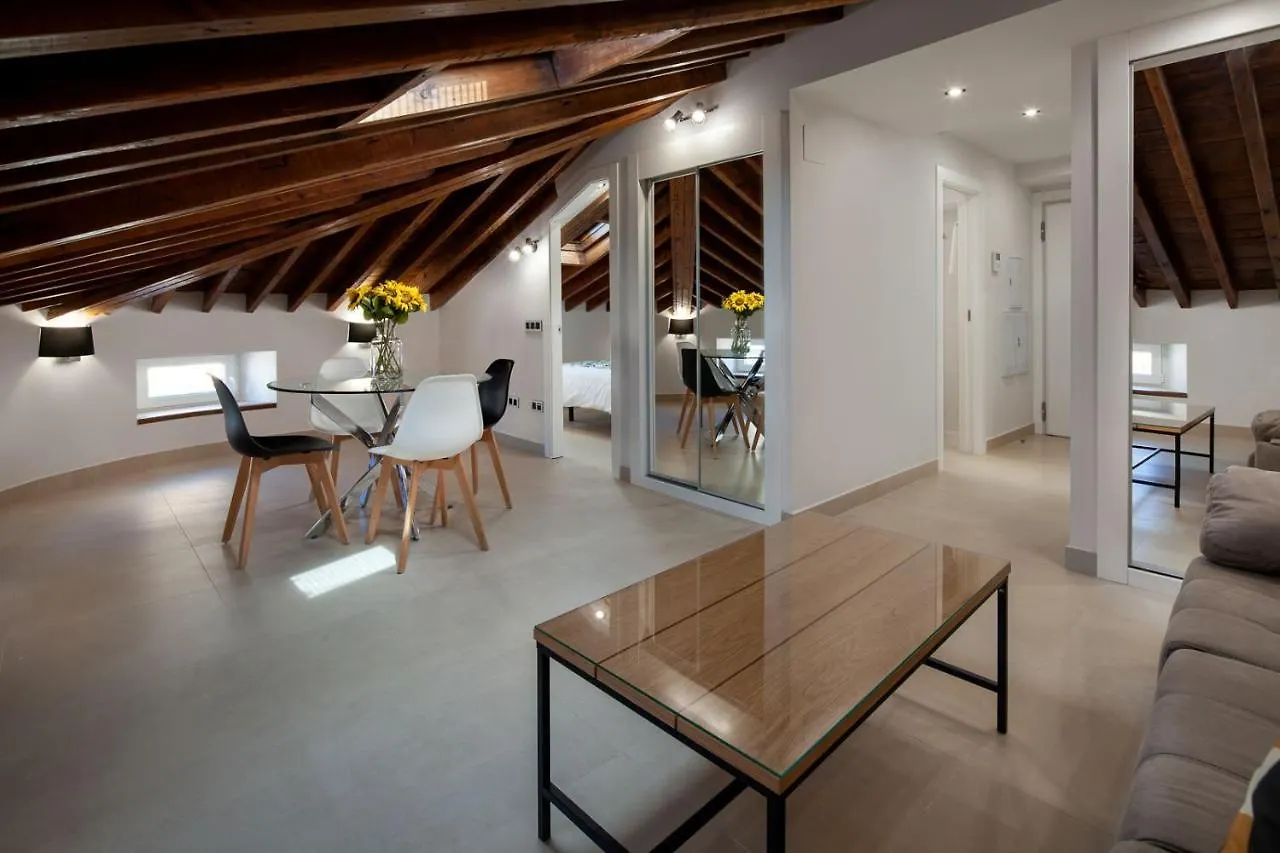 Inmalaga Penthouse Santos Suites 0*, 말라가